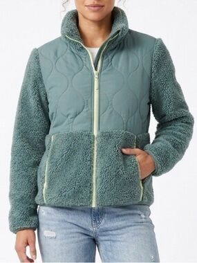 NWT Free Country Quilted Sierra Butter Pile Hybrid Jacket
